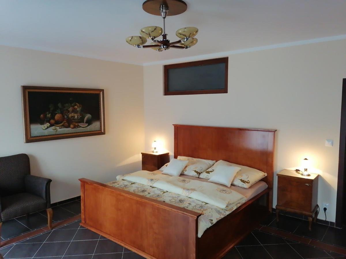 Hotel Frikulin Prostějov Exterior foto